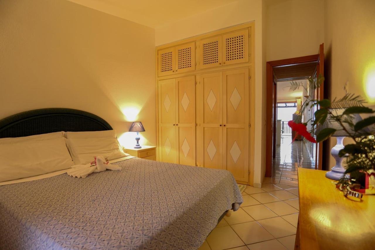 Swadeshi Sporting Hotel Tanca Manna Cannigione Exteriör bild